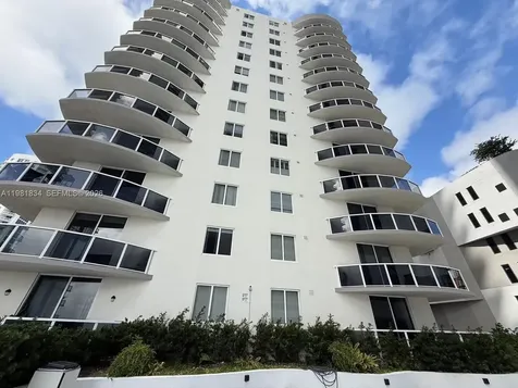 601 NE 23rd Street Miami FL 33137