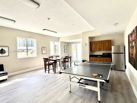 601 NE 23rd Street Miami FL 33137