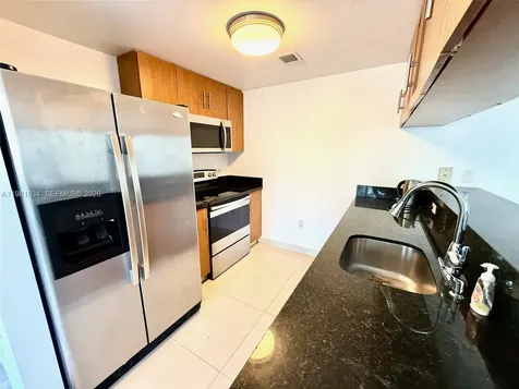 601 NE 23rd Street Miami FL 33137