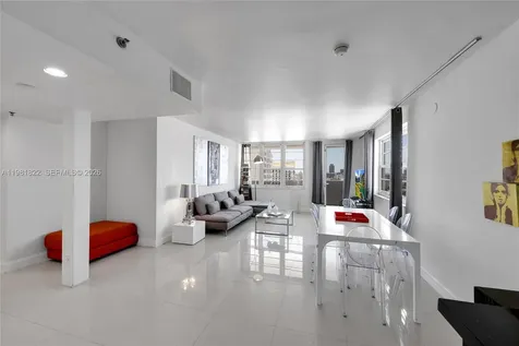 100 Lincoln Road Miami Beach FL 33139