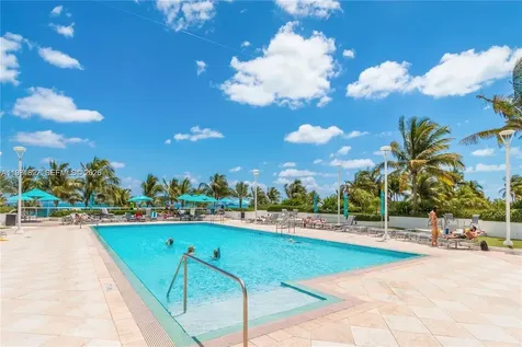 100 Lincoln Road Miami Beach FL 33139