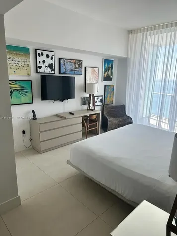 4111 S Ocean Drive Hollywood FL 33019