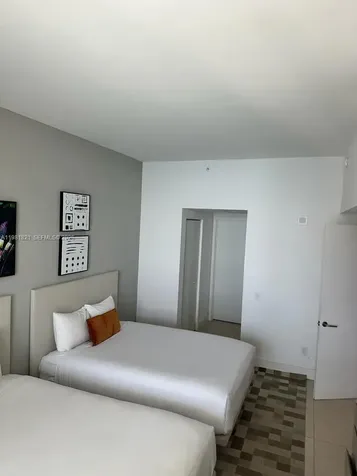 4111 S Ocean Drive Hollywood FL 33019