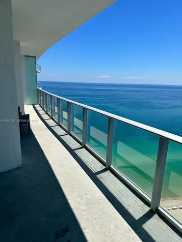 4111 S Ocean Drive Hollywood FL 33019