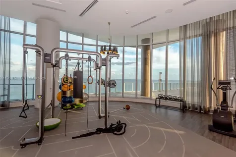 4111 S Ocean Drive Hollywood FL 33019