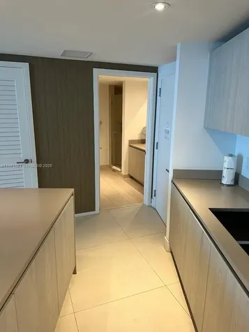 4111 S Ocean Drive Hollywood FL 33019