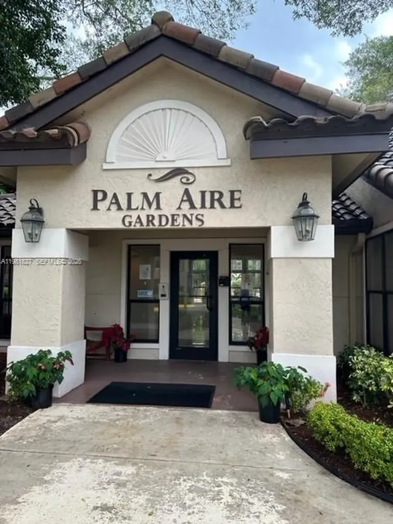 4521 W Mcnab Road Pompano Beach FL 33069