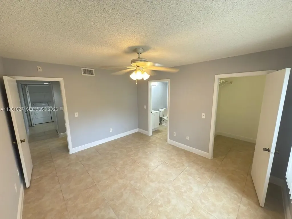 4521 W Mcnab Road Pompano Beach FL 33069