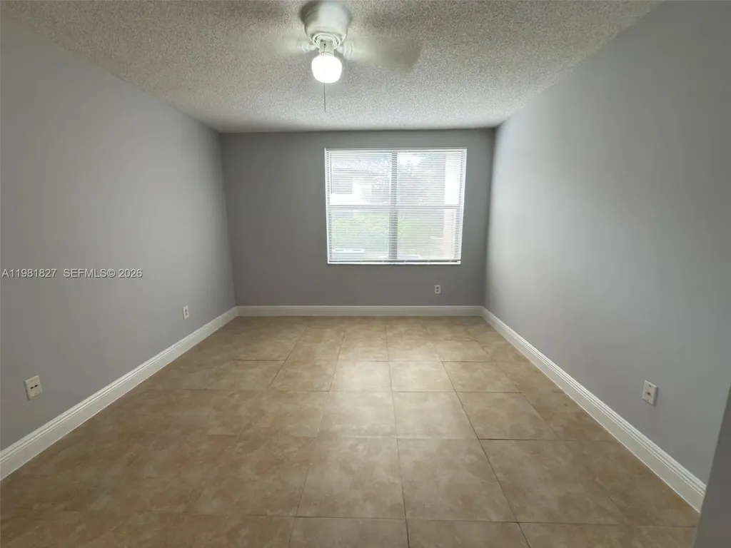 4521 W Mcnab Road Pompano Beach FL 33069