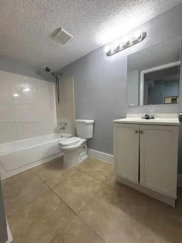 4521 W Mcnab Road Pompano Beach FL 33069