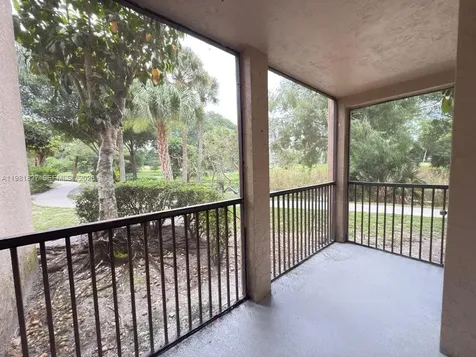 4521 W Mcnab Road Pompano Beach FL 33069