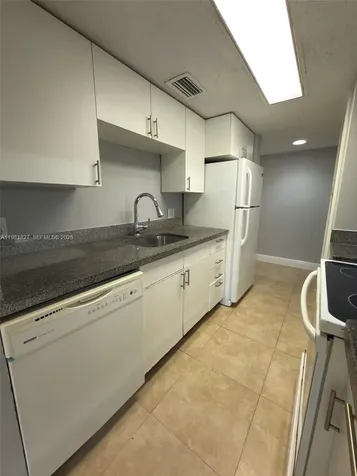 4521 W Mcnab Road Pompano Beach FL 33069