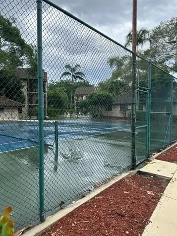 4521 W Mcnab Road Pompano Beach FL 33069