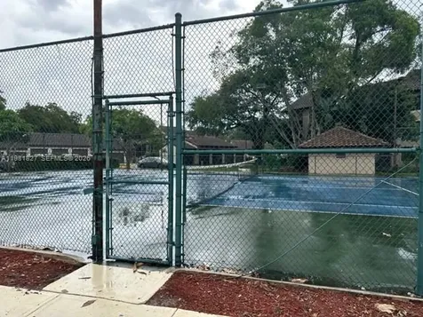 4521 W Mcnab Road Pompano Beach FL 33069
