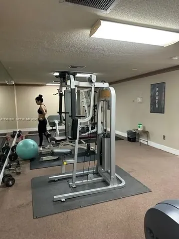 4521 W Mcnab Road Pompano Beach FL 33069