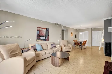 2501 S Ocean Drive Hollywood FL 33019