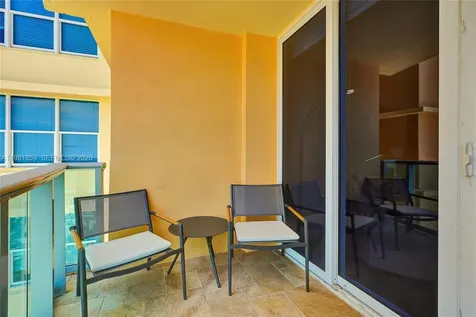 2501 S Ocean Drive Hollywood FL 33019