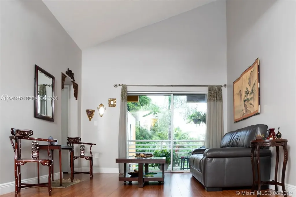 9741 Fontainebleau Boulevard Miami FL 33172