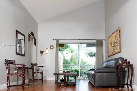 9741 Fontainebleau Boulevard Miami FL 33172