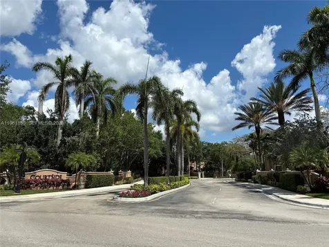 2757 Center Ct Drive Weston FL 33332