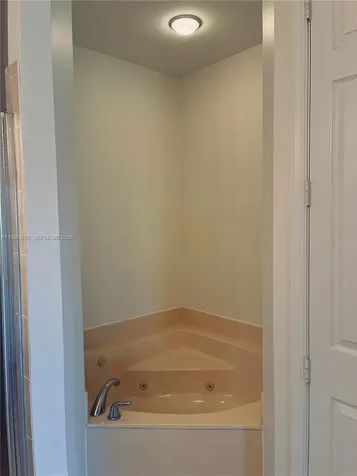 2757 Center Ct Drive Weston FL 33332
