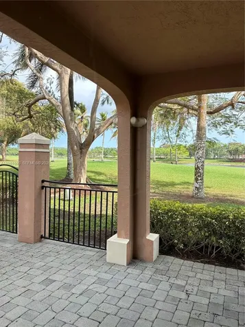 2757 Center Ct Drive Weston FL 33332