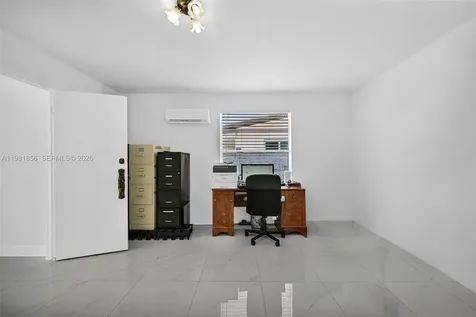 756 W 53rd Street Hialeah FL 33012