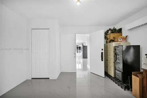 756 W 53rd Street Hialeah FL 33012