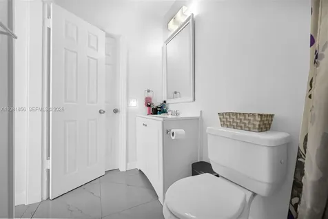 756 W 53rd Street Hialeah FL 33012