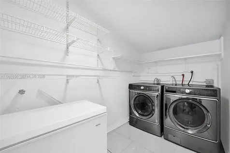 756 W 53rd Street Hialeah FL 33012
