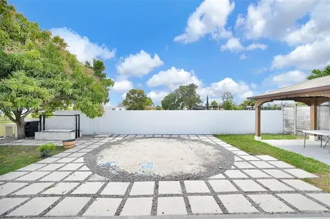 756 W 53rd Street Hialeah FL 33012