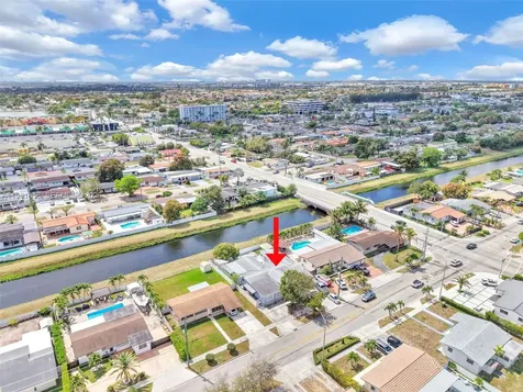 756 W 53rd Street Hialeah FL 33012