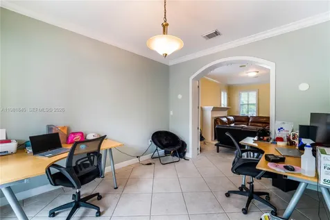 200 SW 87th Path Miami FL 33174