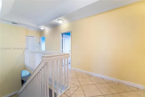 200 SW 87th Path Miami FL 33174