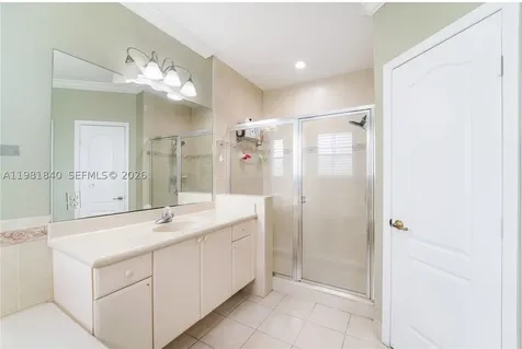 200 SW 87th Path Miami FL 33174