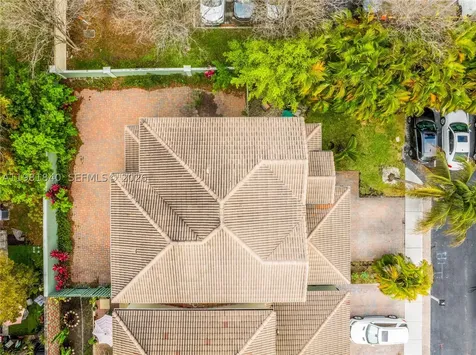 200 SW 87th Path Miami FL 33174