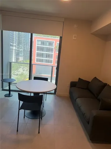 121 NE 5th Street Miami FL 33132