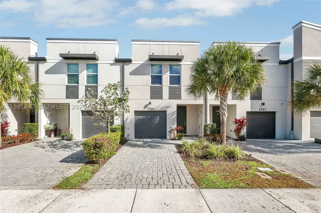 1761 Lindley Street Mangonia Park FL 33407