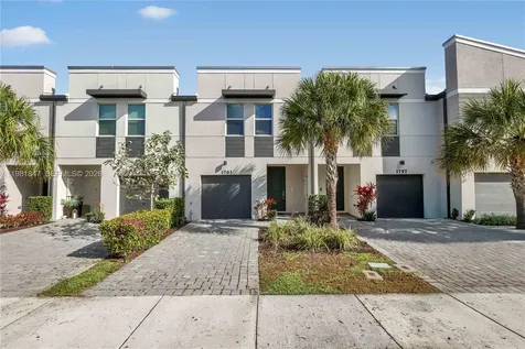 1761 Lindley Street Mangonia Park FL 33407