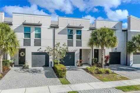 1761 Lindley Street Mangonia Park FL 33407