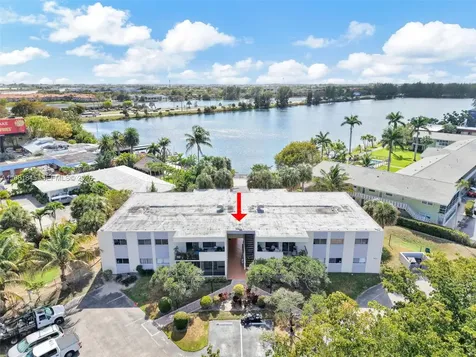900 Crystal Lake Drive Deerfield Beach FL 33064