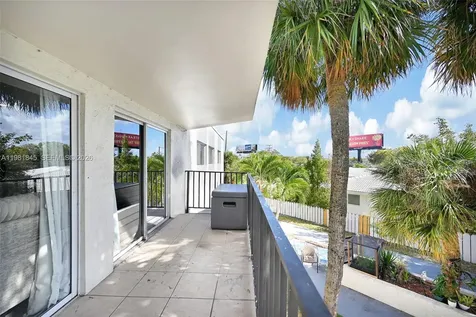 900 Crystal Lake Drive Deerfield Beach FL 33064