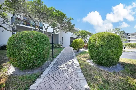 900 Crystal Lake Drive Deerfield Beach FL 33064