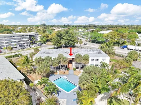 900 Crystal Lake Drive Deerfield Beach FL 33064