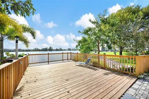 900 Crystal Lake Drive Deerfield Beach FL 33064