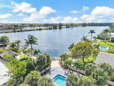 900 Crystal Lake Drive Deerfield Beach FL 33064