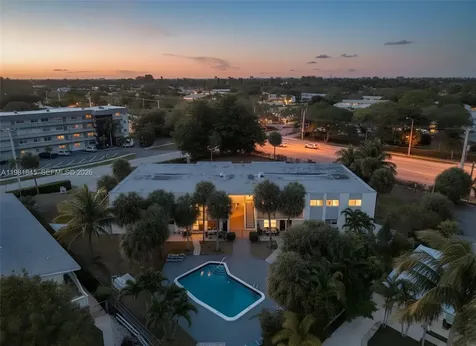 900 Crystal Lake Drive Deerfield Beach FL 33064