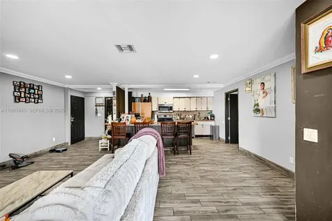 900 Crystal Lake Drive Deerfield Beach FL 33064