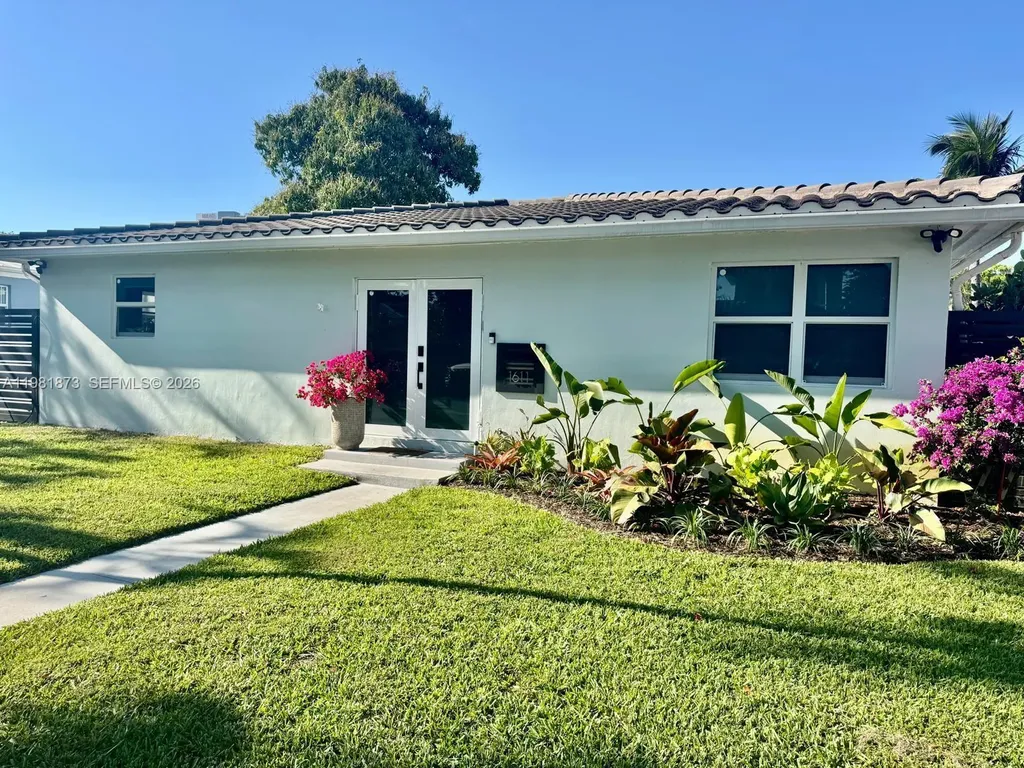 1611 Madison Street Hollywood FL 33020