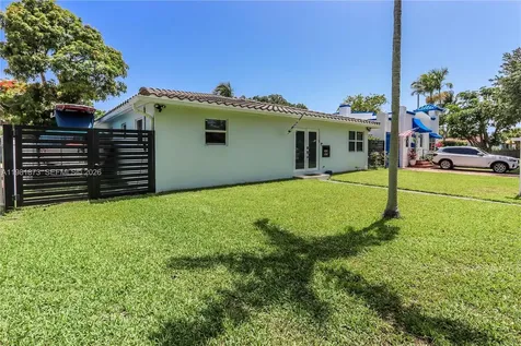 1611 Madison Street Hollywood FL 33020